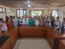 Pertemuan Ketahanan Keluarga Berbasis Kelompok Kegiatan di Kampung Keluarga Berkualitas yang bertempat di Kantor Perbekel Desa Mayong Kecamatan Seririt.