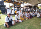 Hari Raya Nyepi, Tahun Baru Caka 1957, akan melaksanakan Upacara Pemelastian ke Segara Buleleng